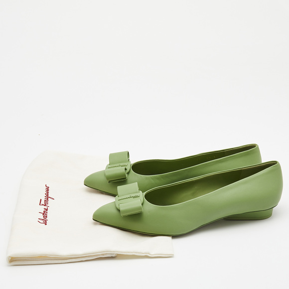 Salvatore Ferragamo Green Leather Viva Bow Ballet Flats Size 39 - Picture 8 of 8